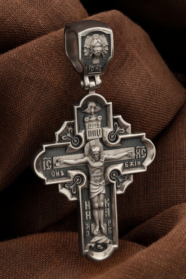 Крест из белого золота