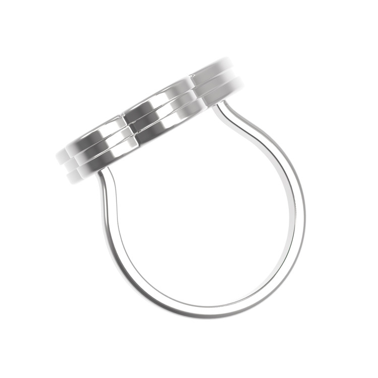 Кольцо из белого золота c ониксом