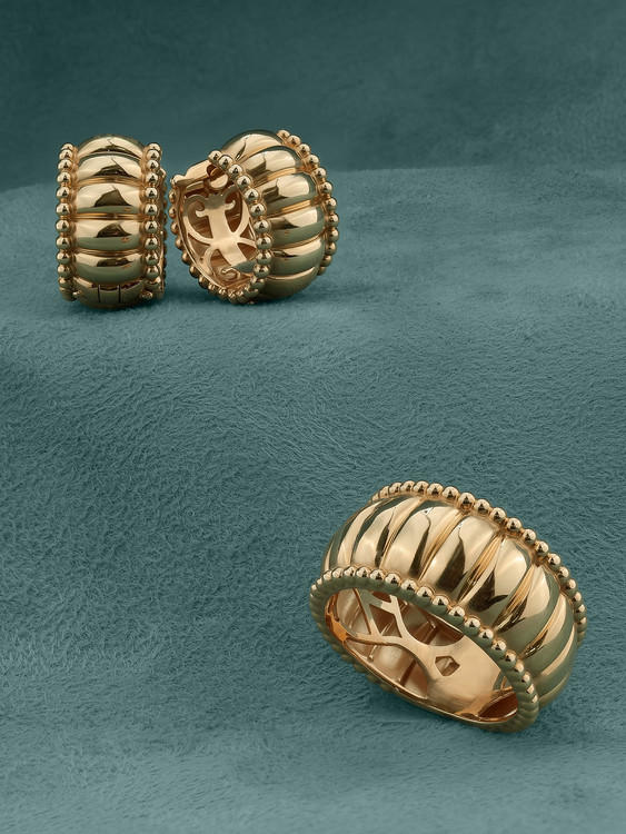 Кольцо из золота