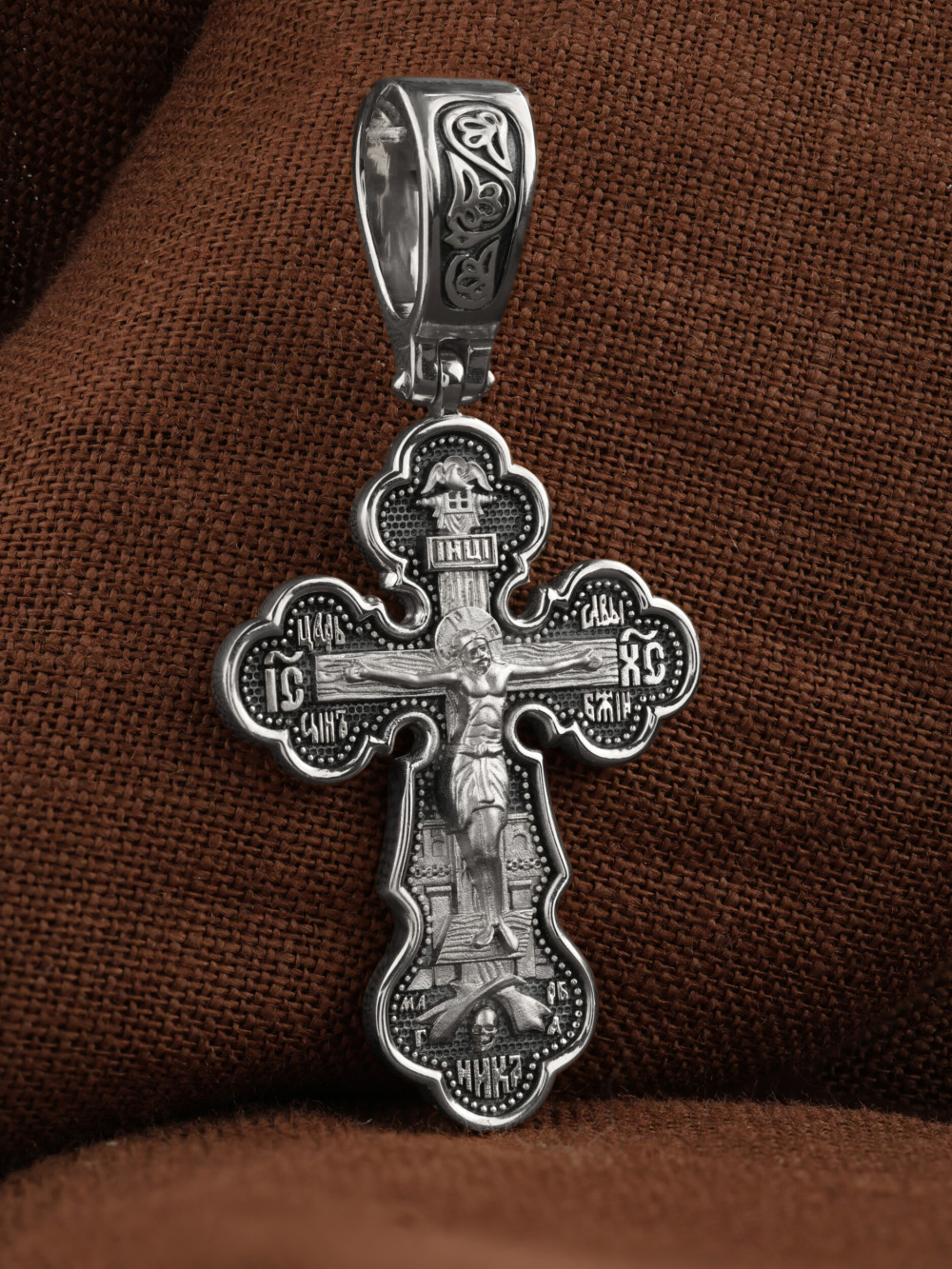 Крест из белого золота