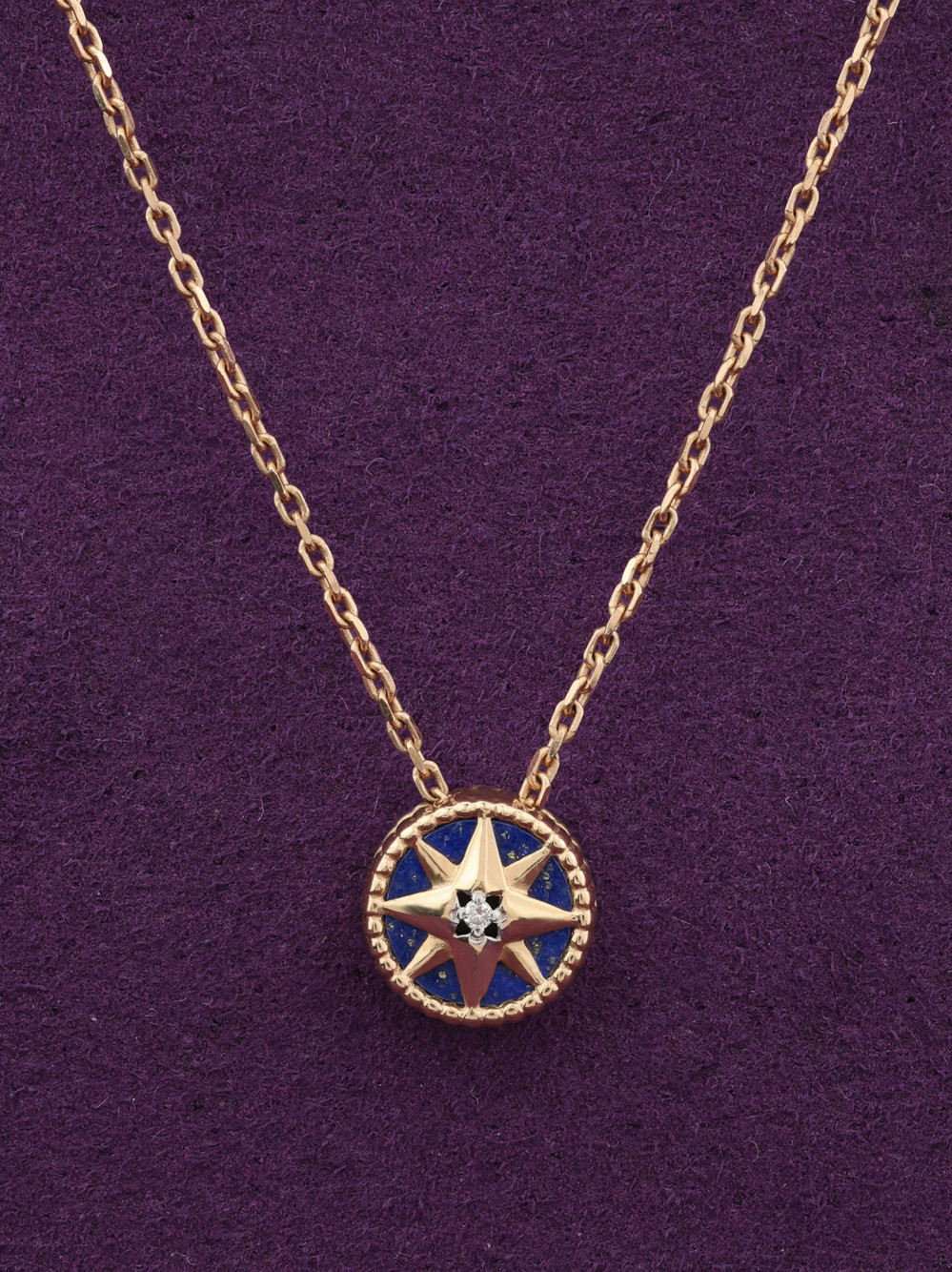 Колье из золота c бриллиантами и лазуритом