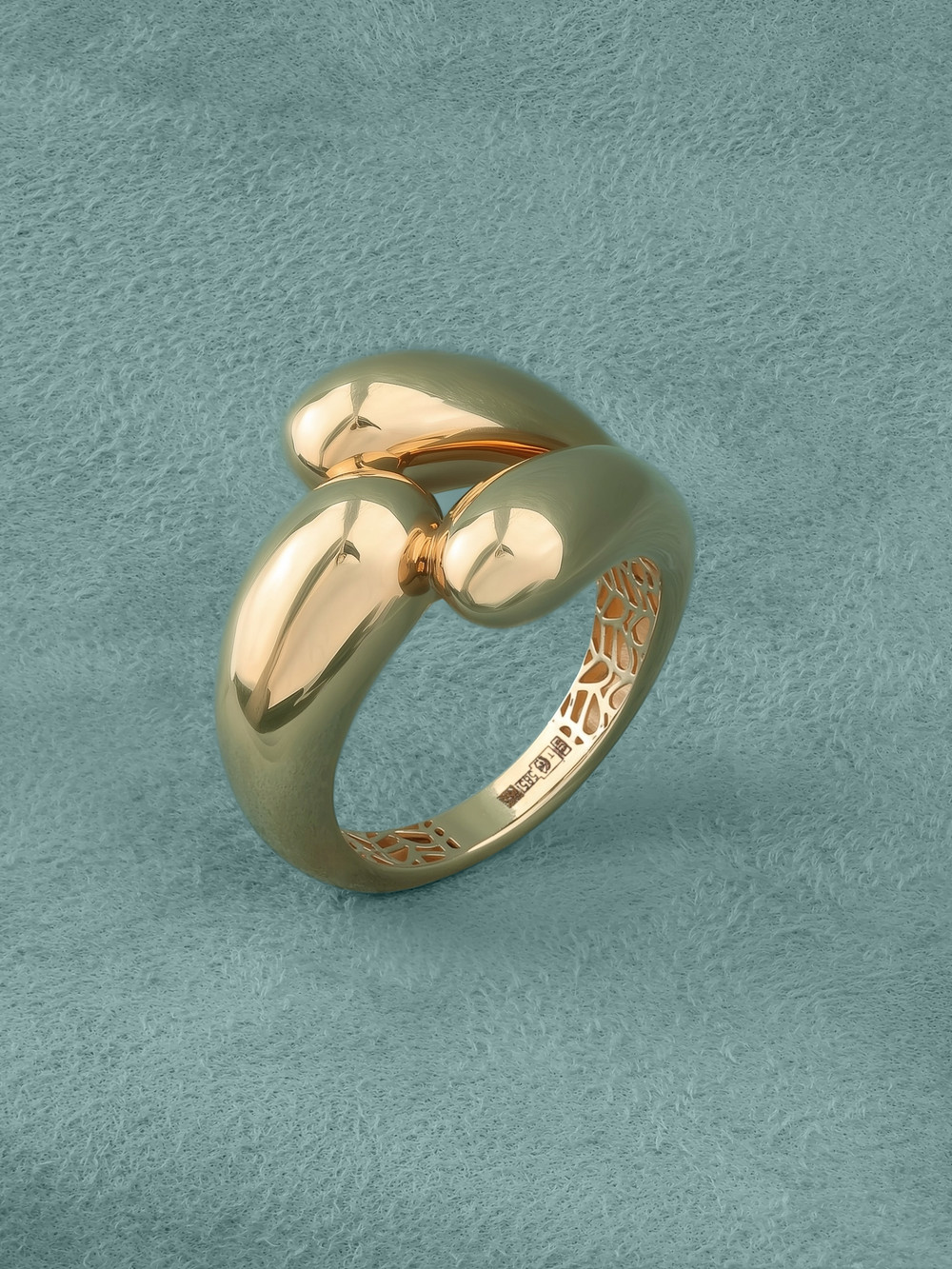 Кольцо из золота