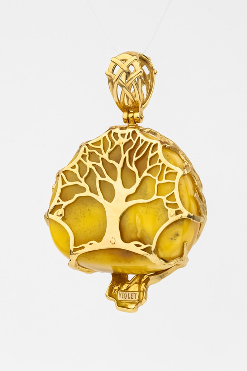 Подвеска из лимонного золота c росписным янтарём