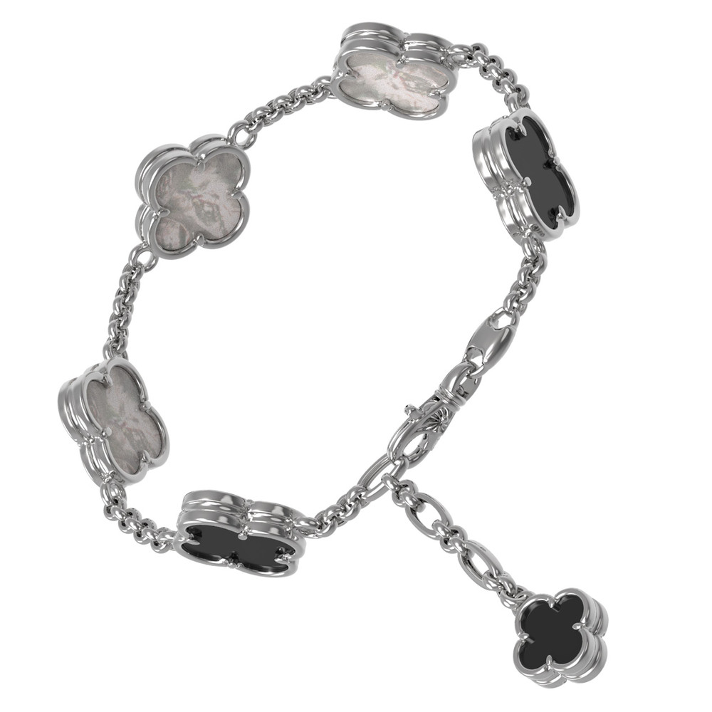 Браслет из белого золота c ониксом и перламутром