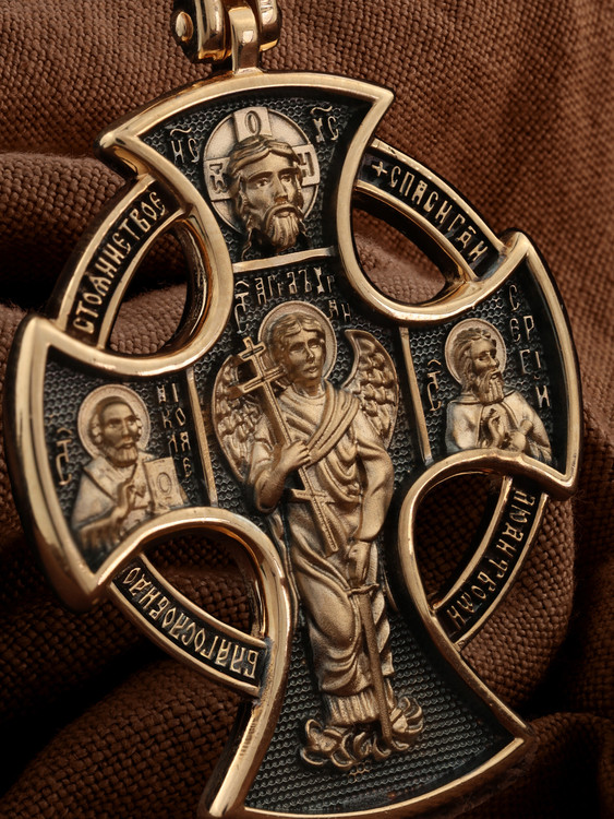 Крест из золота