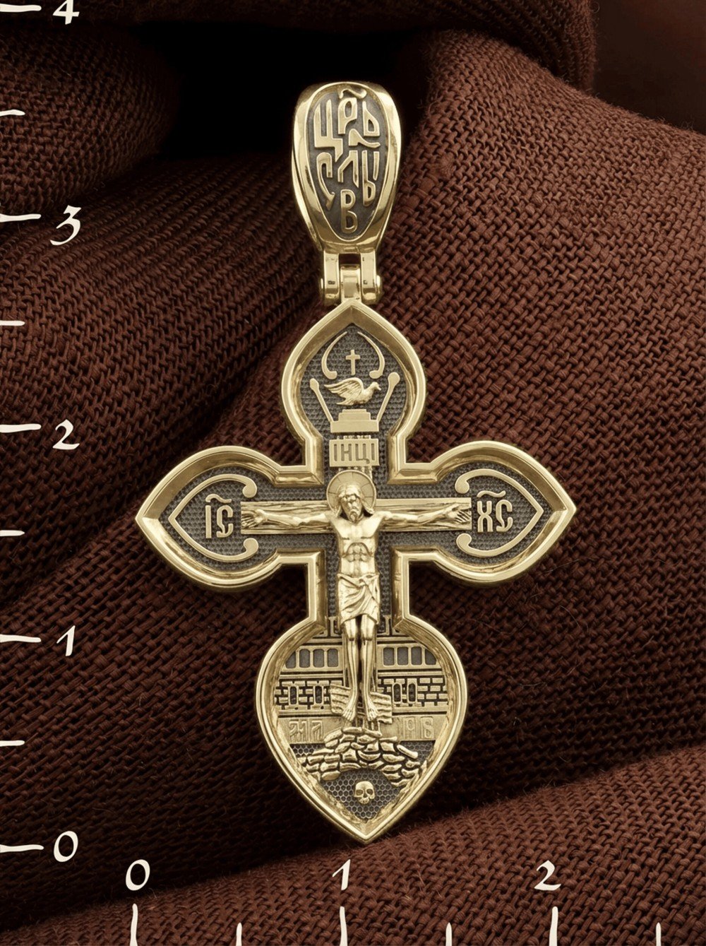 Крест из лимонного золота