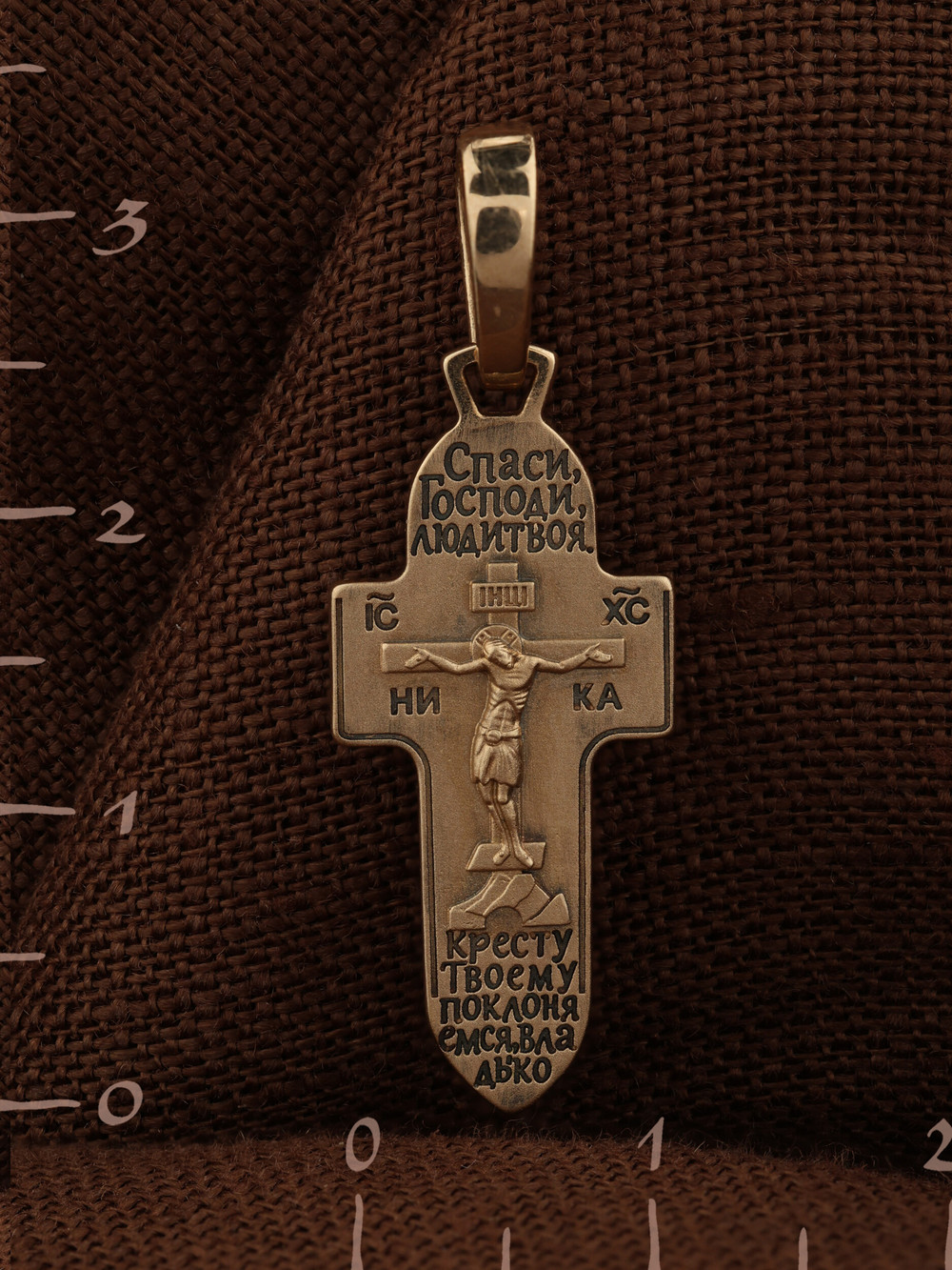 Крест из золота
