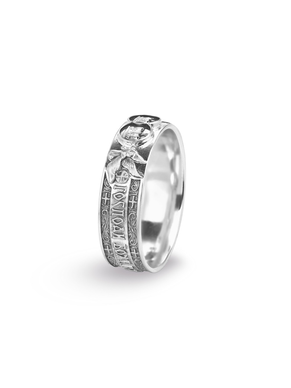 Кольцо из белого золота