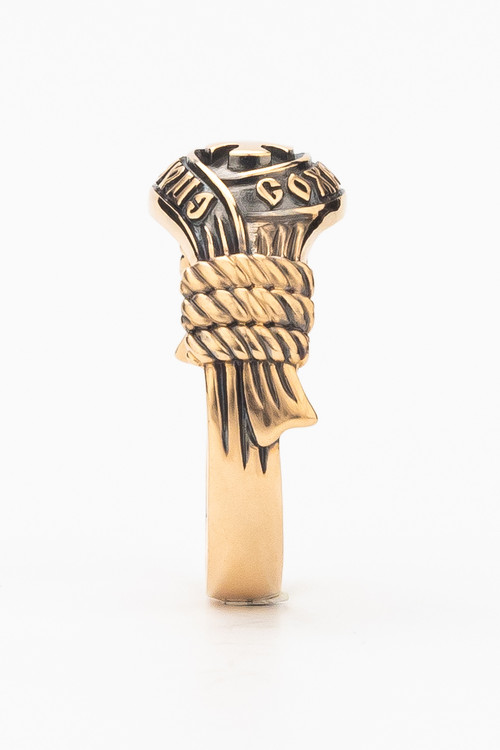 Кольцо из золота