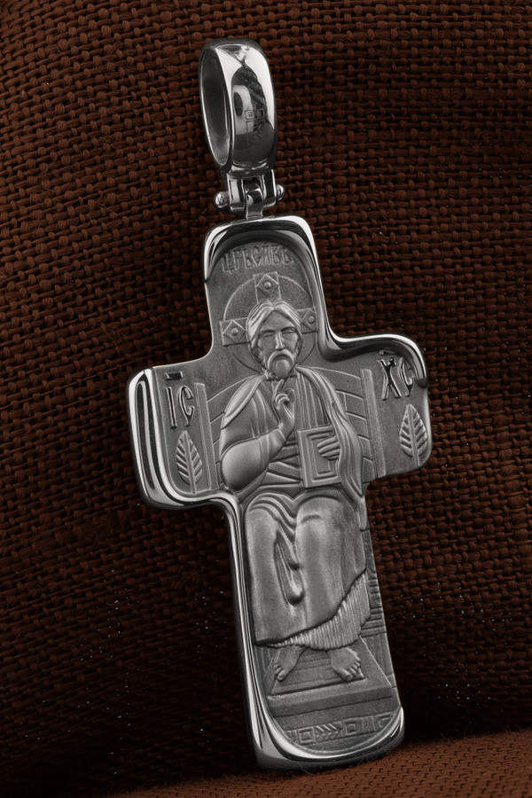 Крест из белого золота