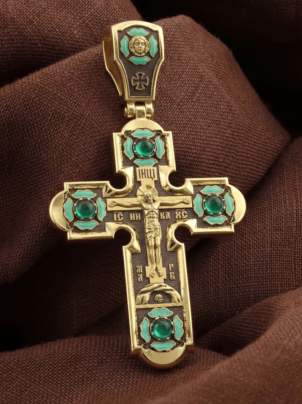 Крест из лимонного золота c эмаль и хризопразом