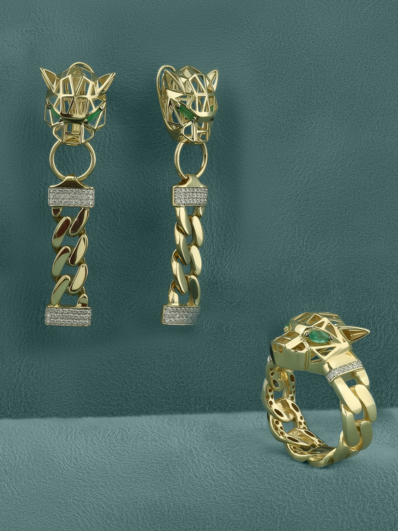 Серьги из лимонного золота c бриллиантами и изумрудом