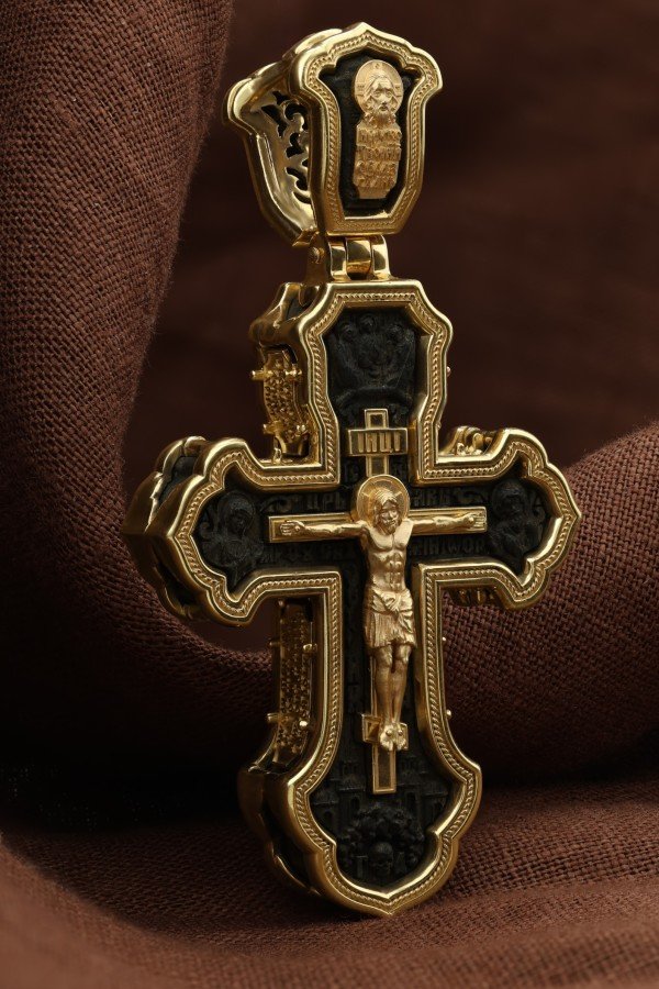 Крест из лимонного золота 585 пробы c эбеновым деревом