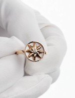 Кольцо из золота 585 пробы c бриллиантами и перламутром