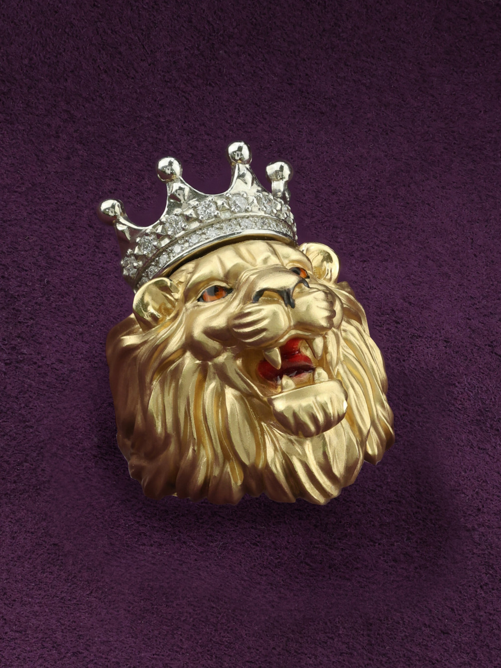 Кольцо из лимонного золота c эмаль и бриллиантами