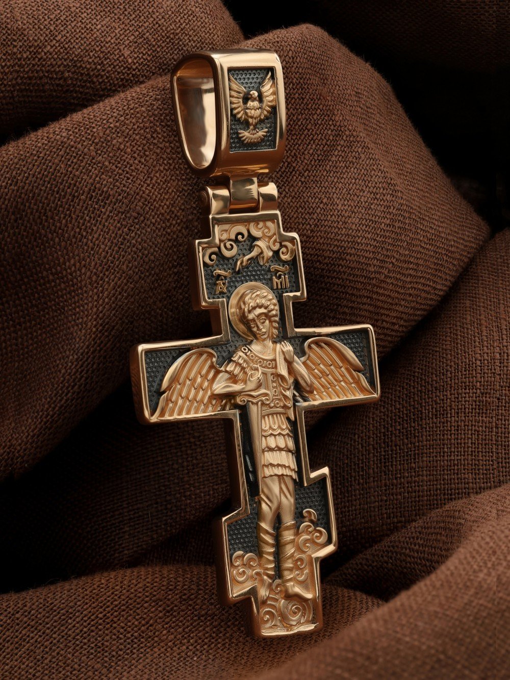 Крест из золота