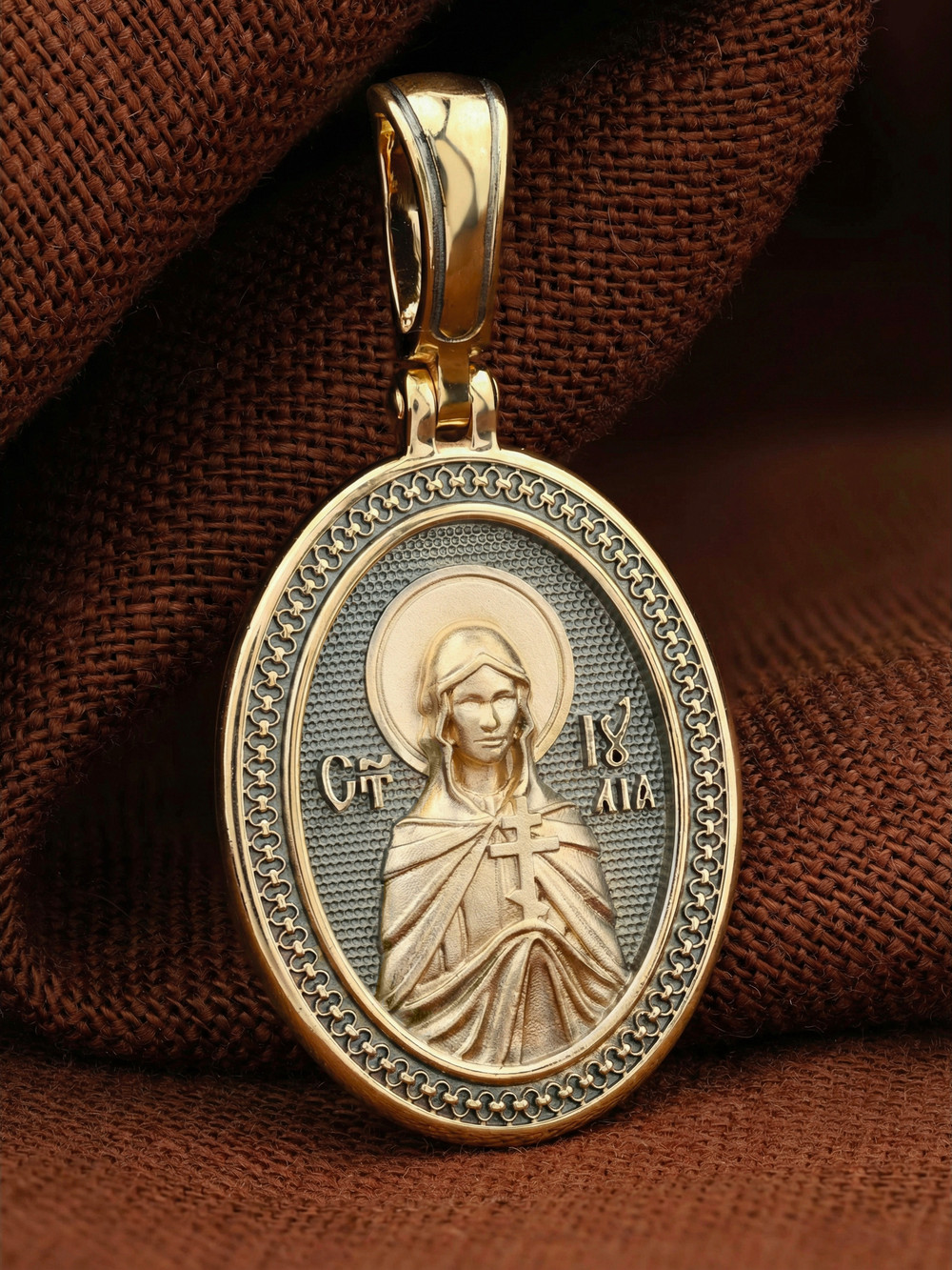 Образок из лимонного золота