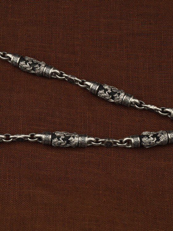 Цепь из белого золота c эмаль и эбеновым деревом