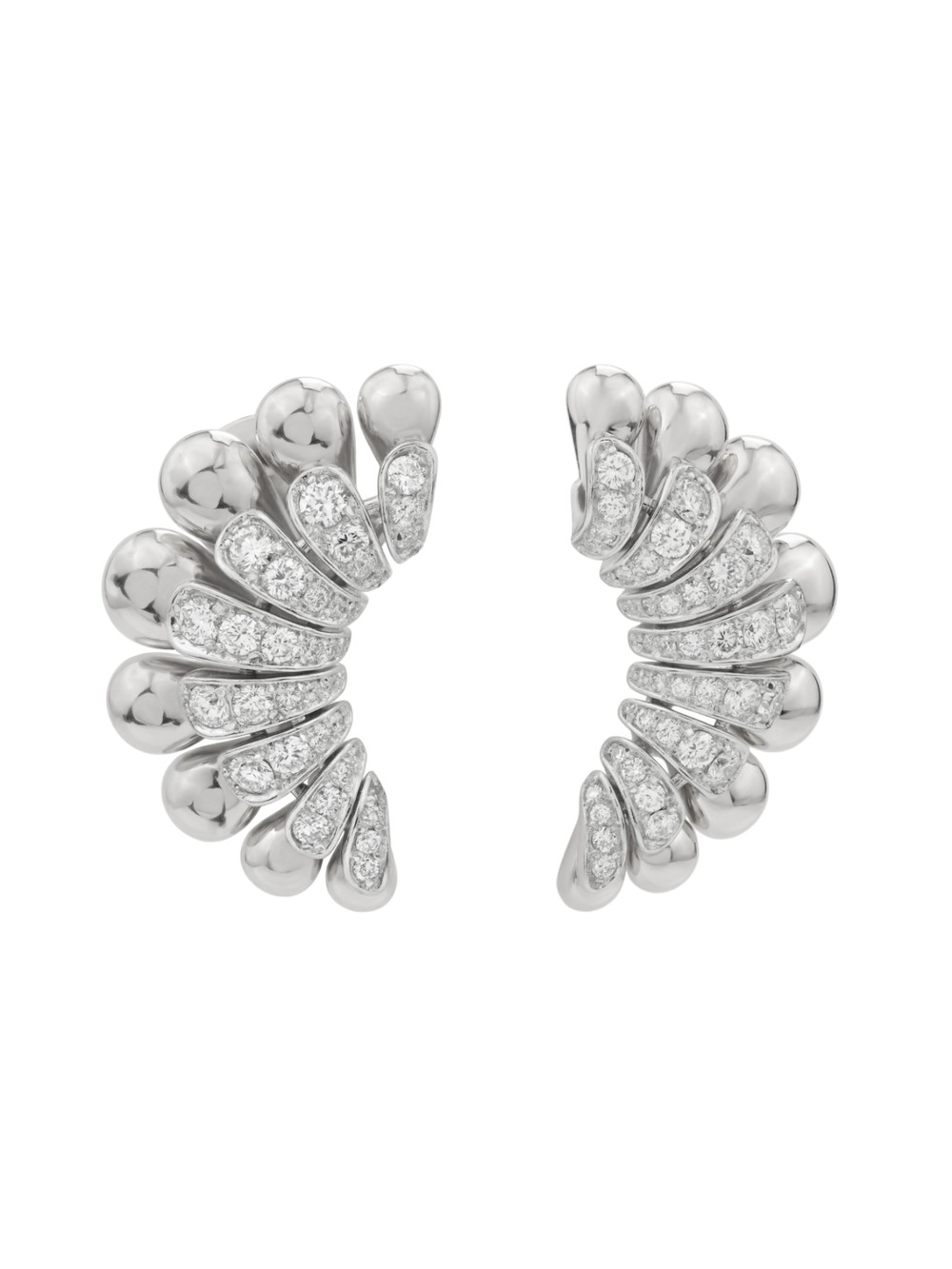 Серьги из белого золота c бриллиантами