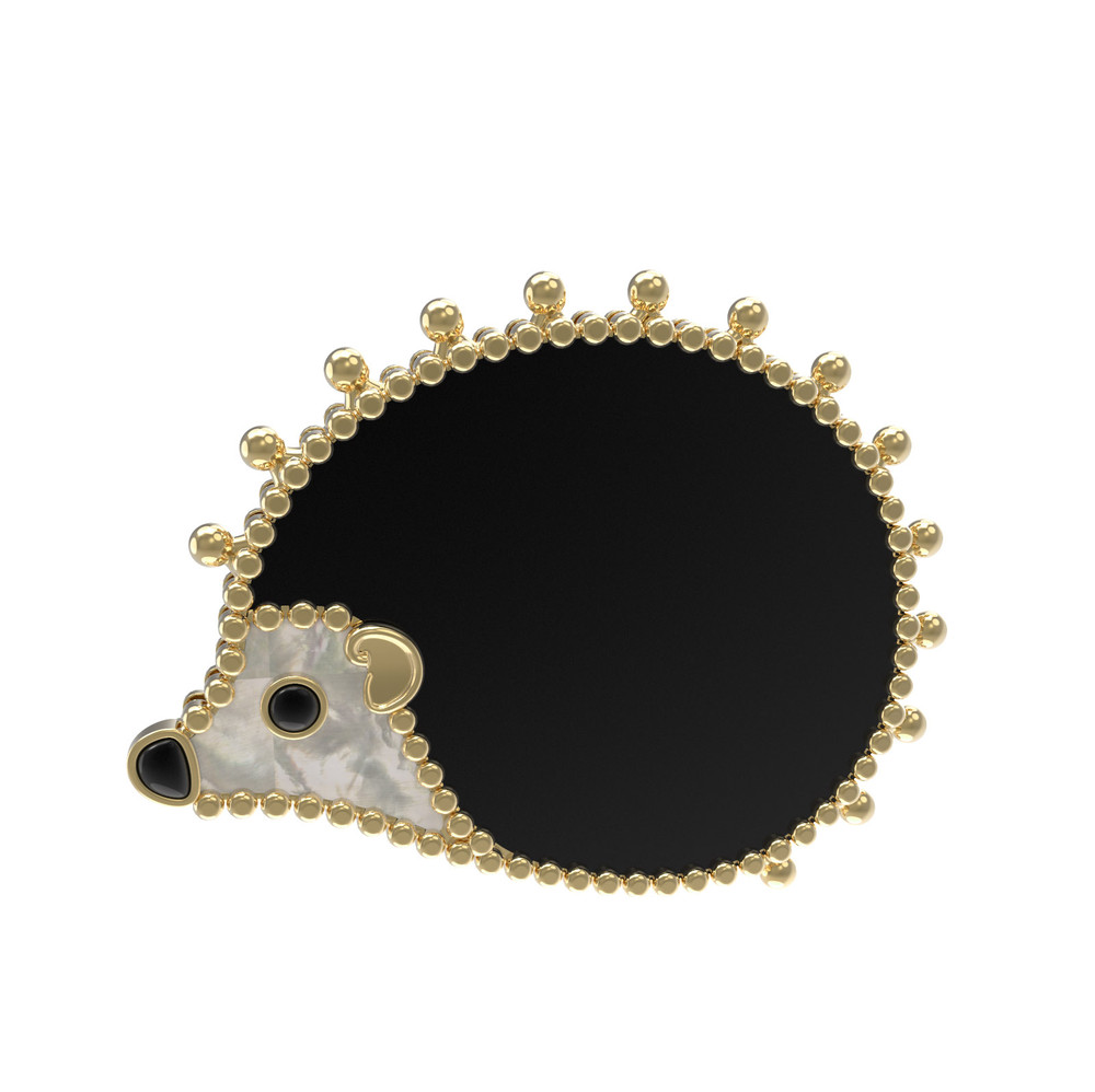 Брошь из лимонного золота c эмаль , ониксом и перламутром