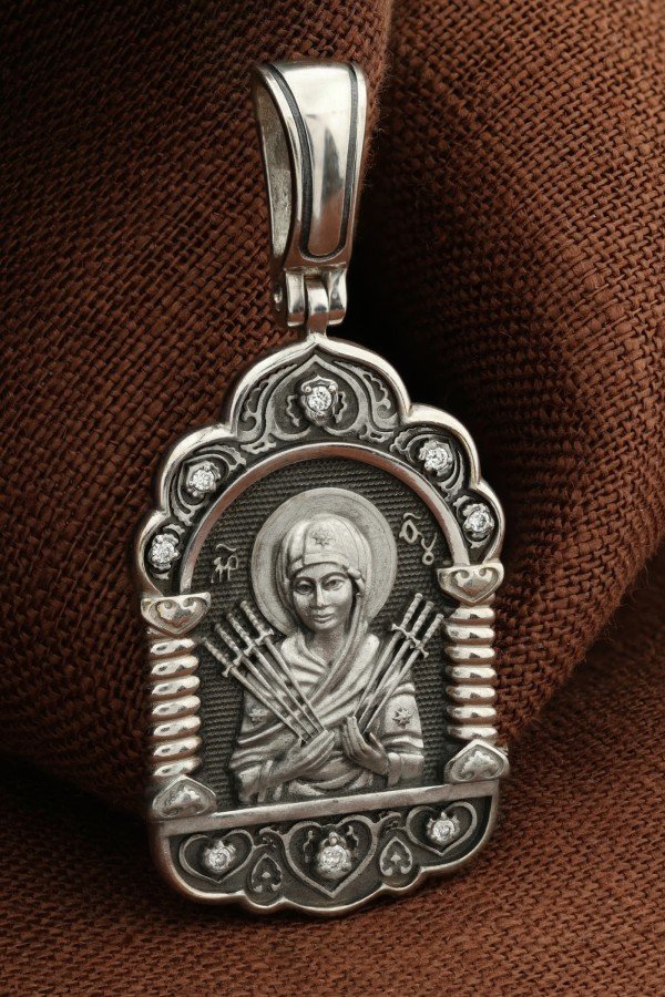 Образок из белого золота c бриллиантами