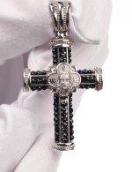 Крест из белого золота 585 пробы c ониксом