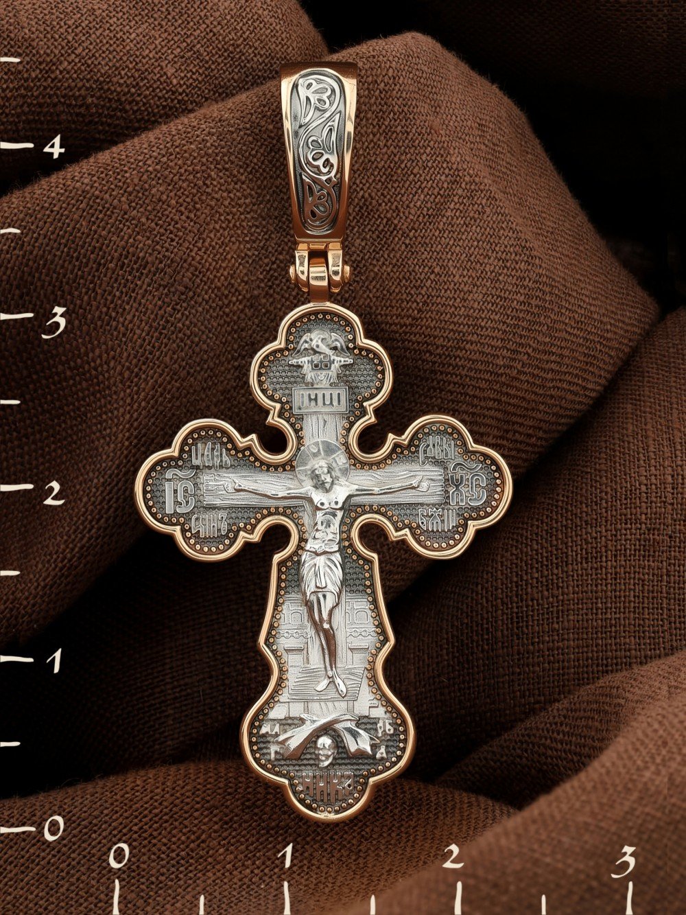 Крест из золота