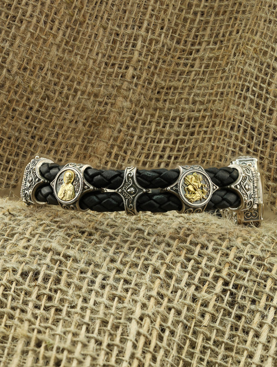 Браслет из серебра и золота c кожаным шнурком и ониксом