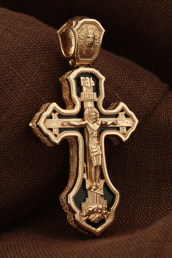 Крест из золота c ониксом