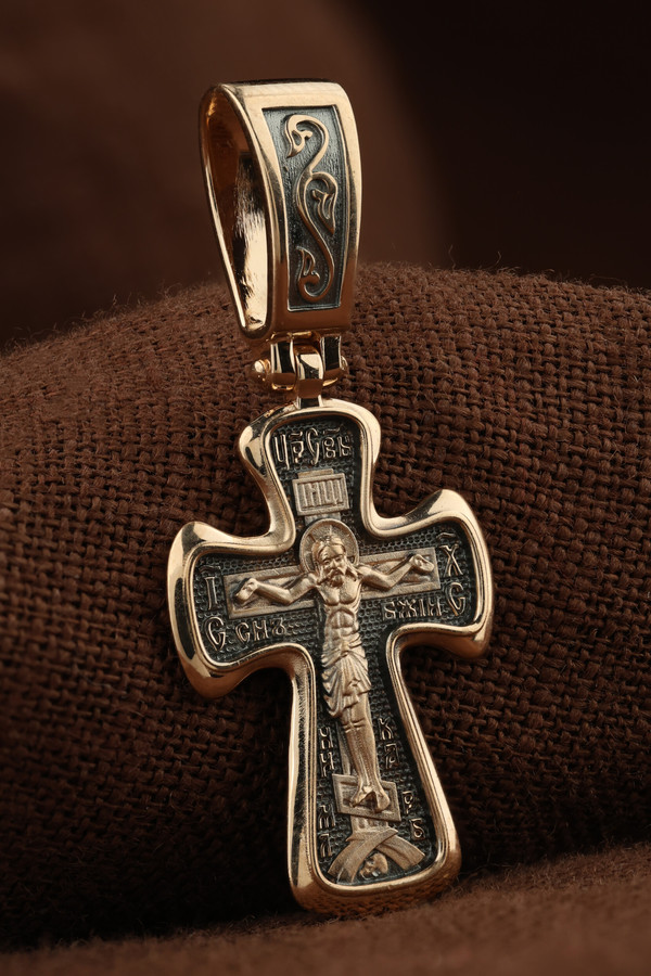 Крест из золота