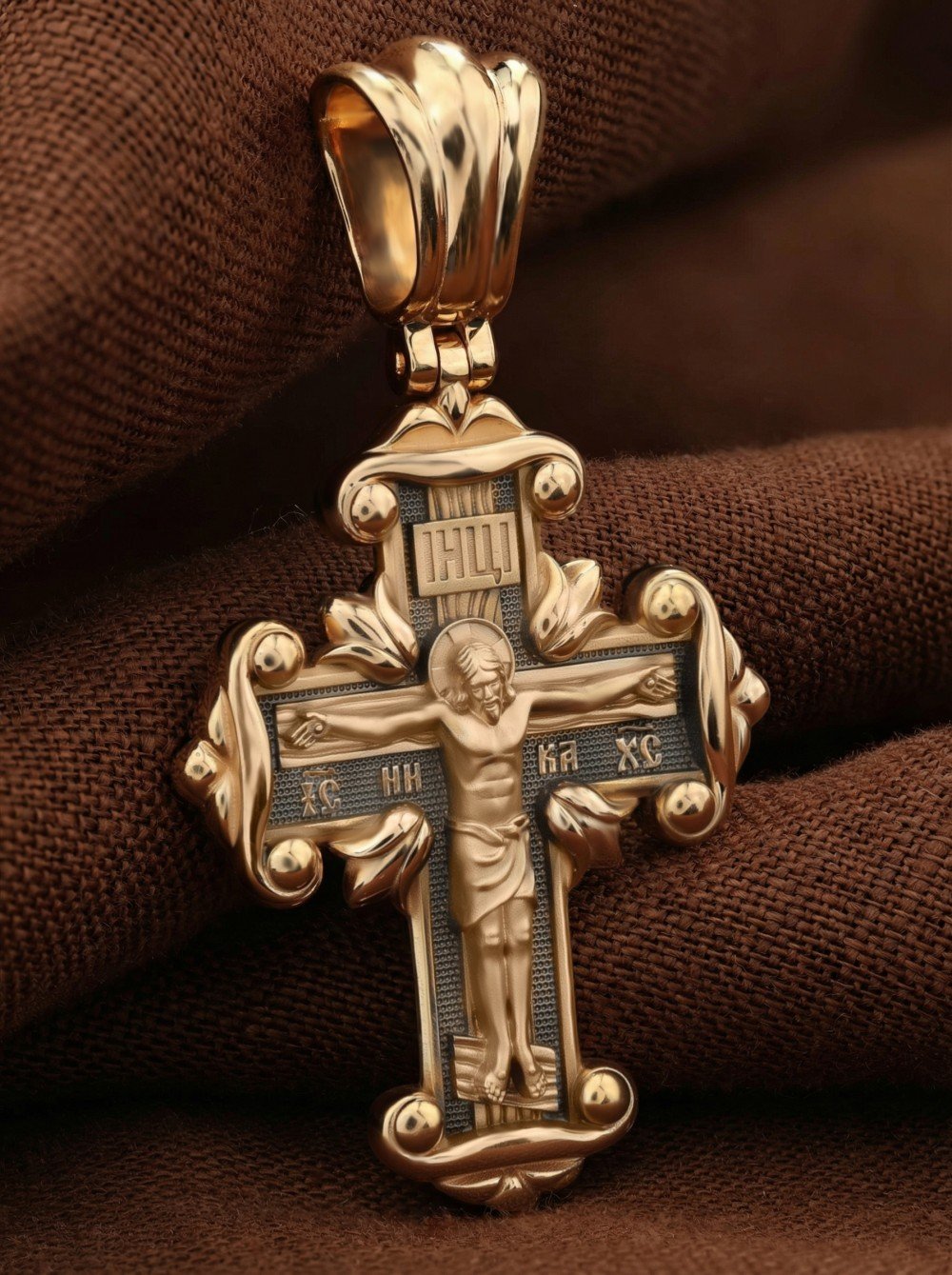 Крест из золота