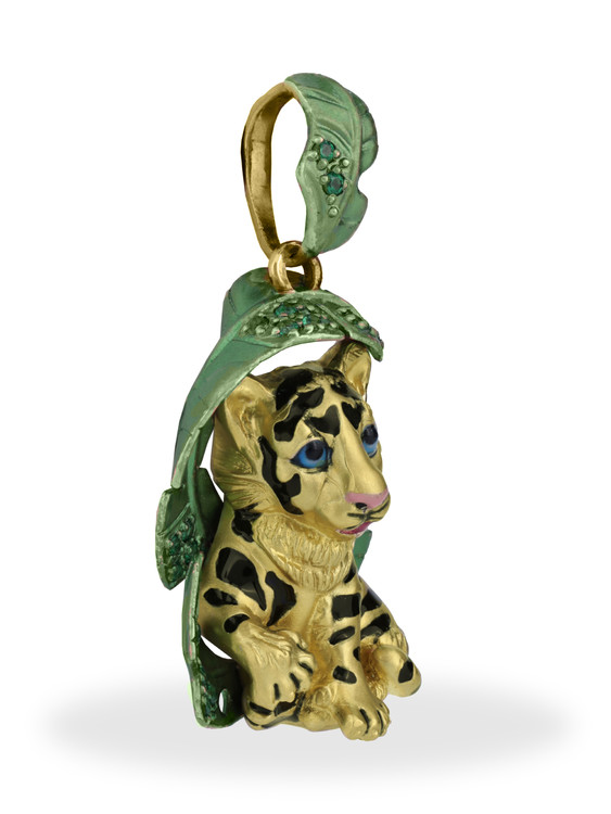 Подвеска из лимонного золота c эмаль и изумрудом