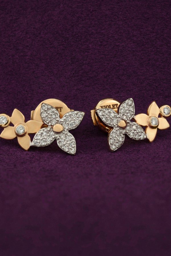 Серьги из золота 585 пробы c бриллиантами