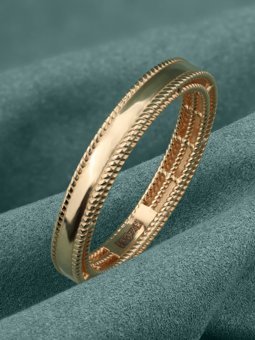 Кольцо из золота