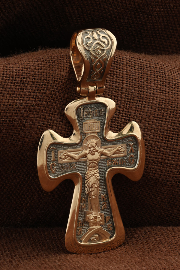 Крест из золота