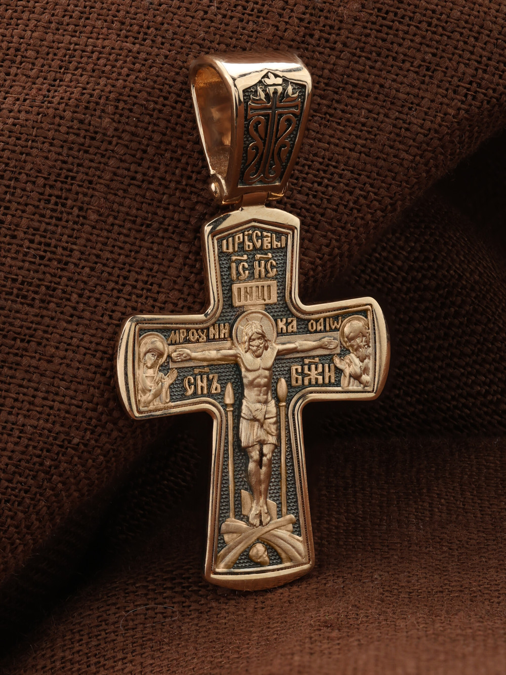 Крест из золота