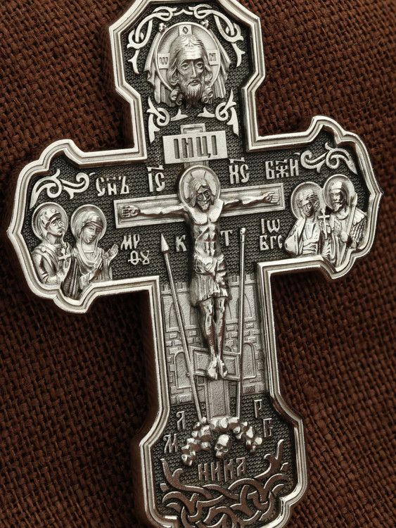 Крест из белого золота