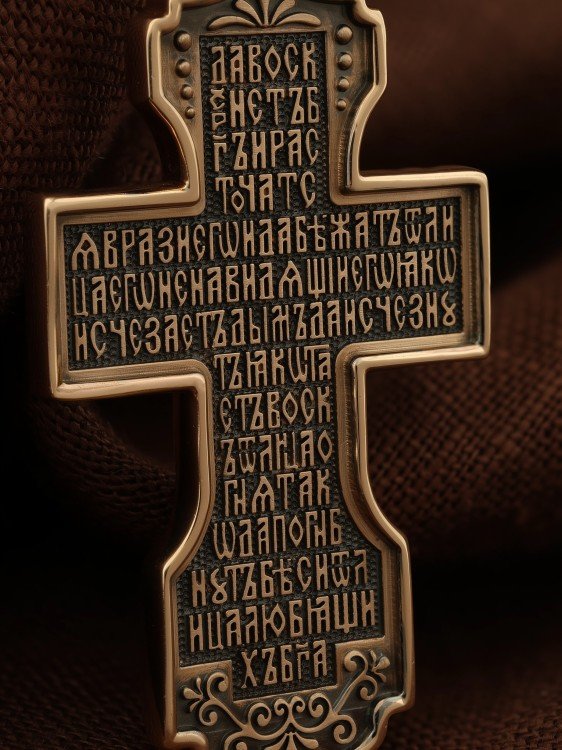 Крест из золота