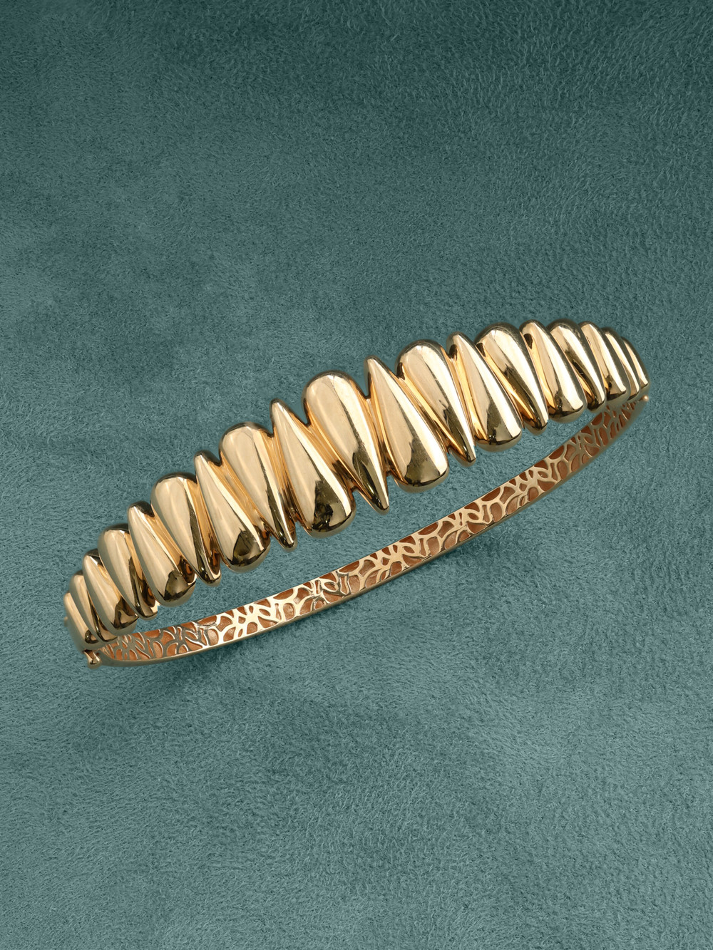 Браслет из золота