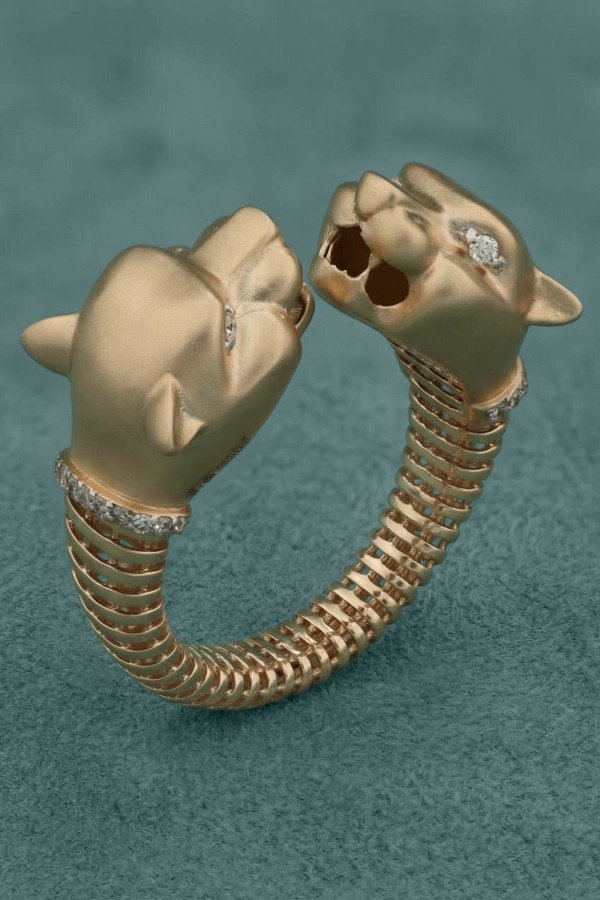 Кольцо из золота c бриллиантами