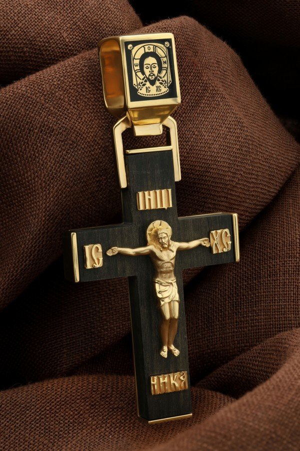 Крест из лимонного золота c эмаль и эбеновым деревом