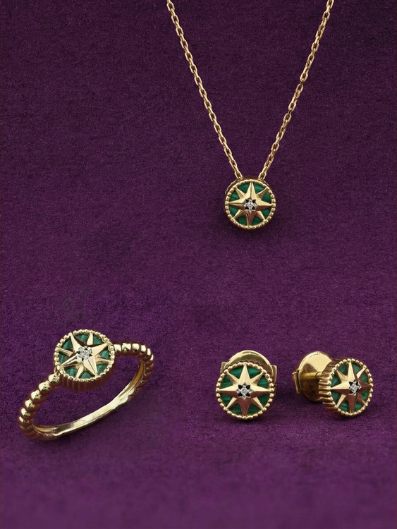 Кольцо из лимонного золота c бриллиантами и малахитом