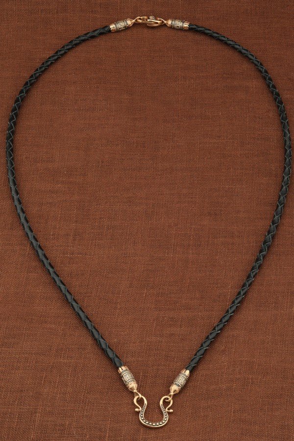 Гайтан из золота 585 пробы c кожаным шнурком