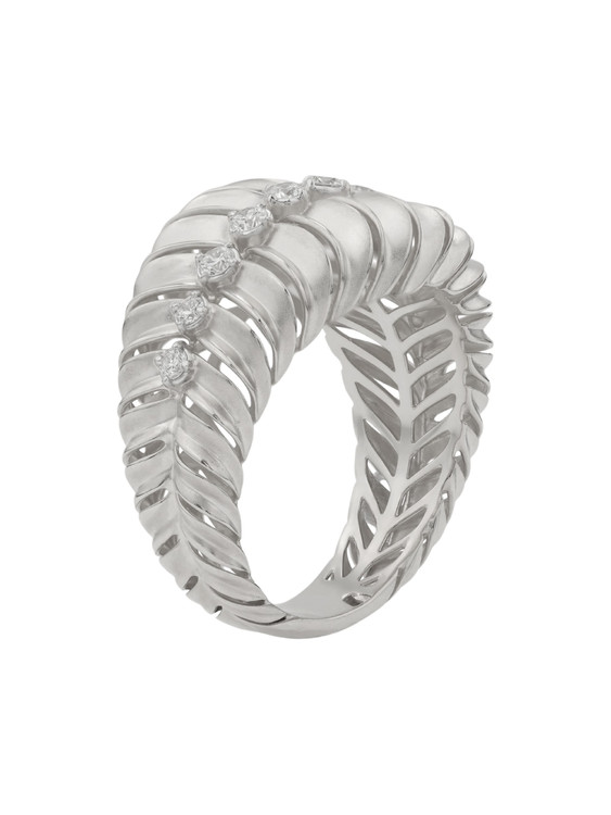 Кольцо из белого золота c бриллиантами