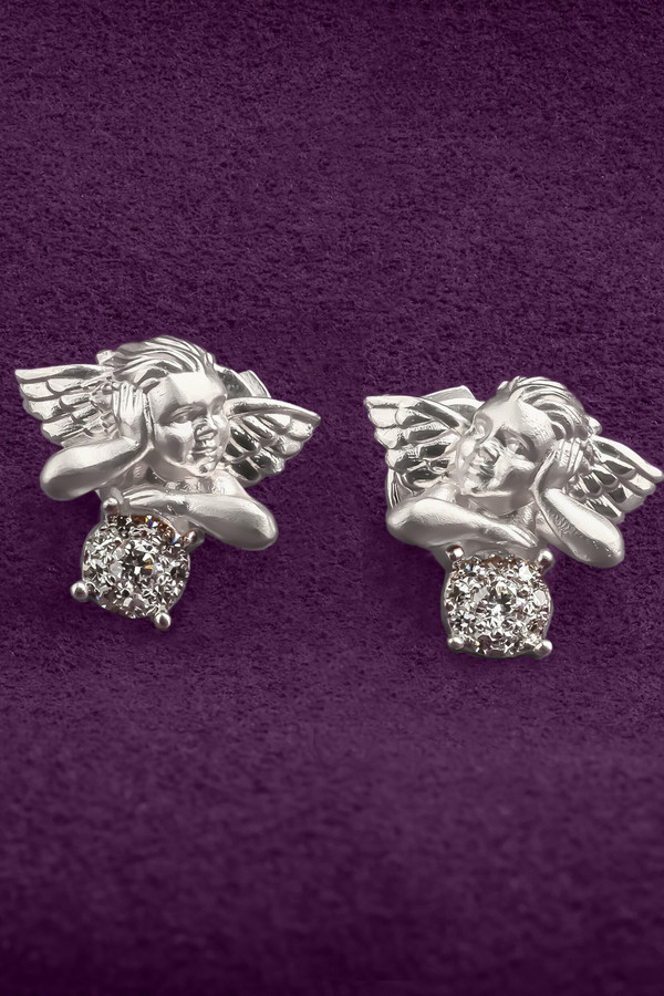 Серьги из белого золота c бриллиантами