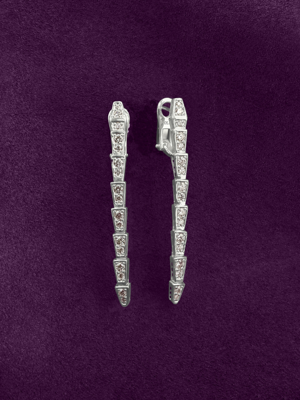 Серьги из белого золота c бриллиантами