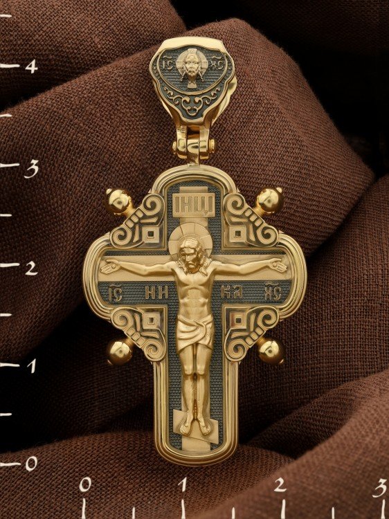 Крест из лимонного золота