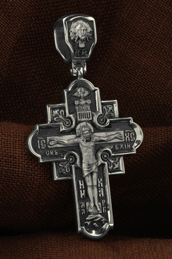 Крест из белого золота