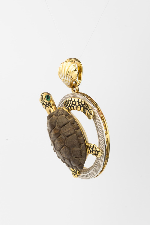 Подвеска из лимонного золота c эмаль и железным деревом