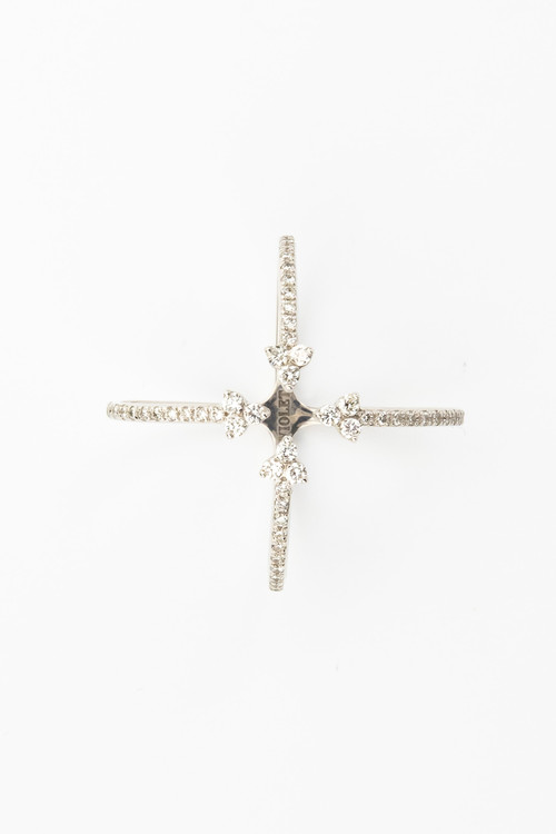 Кольцо из белого золота c бриллиантами